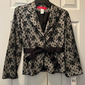 Anne Klein NWT Size 6 Monte Carlo Tie Waist Lace Crop Blazer